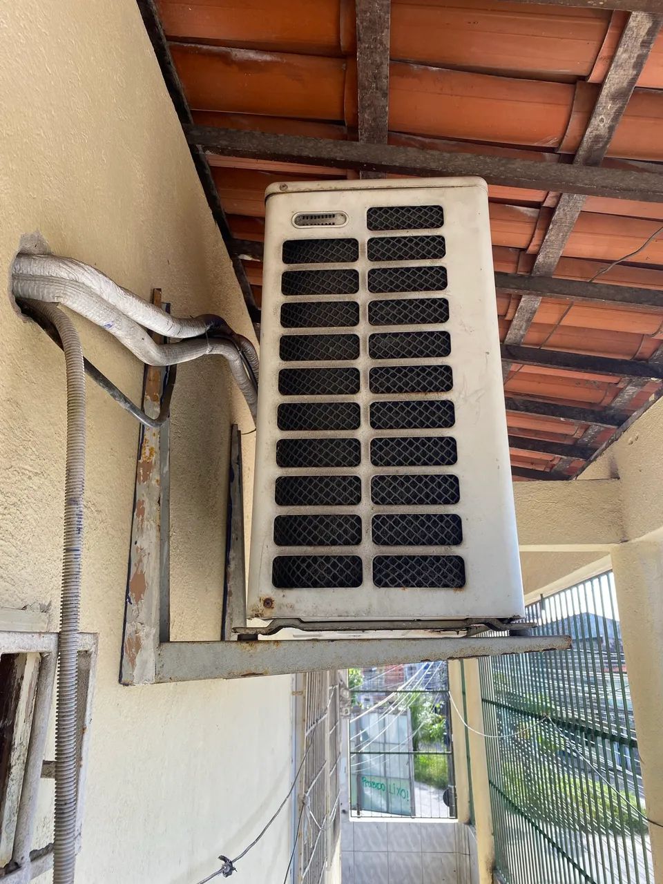 Vendo ar 22 mil btus  - Foto 2