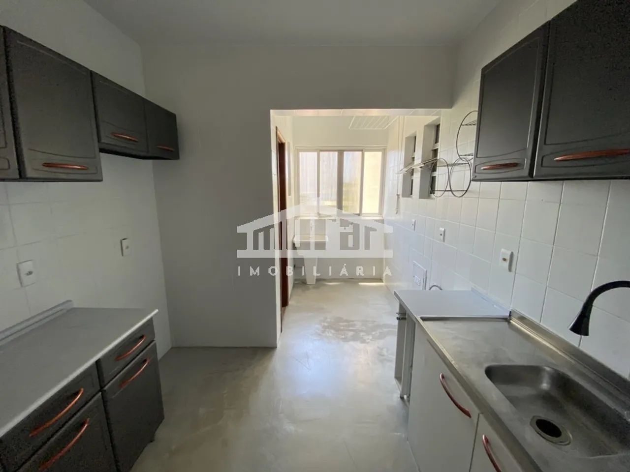 Apartamento Reformado para Locação no Edifício Residencial Alphaville - Foto 4