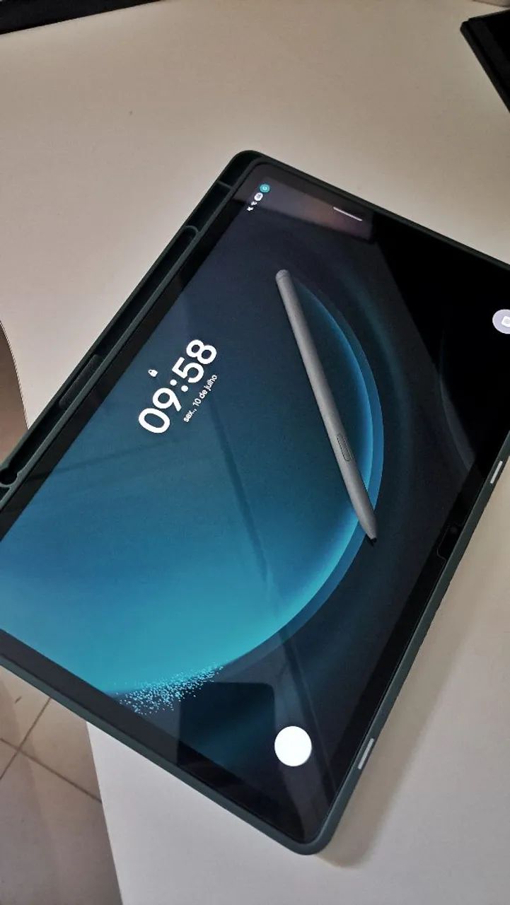 Galaxy Tab S9 FE+ 128GB/8GB RAM