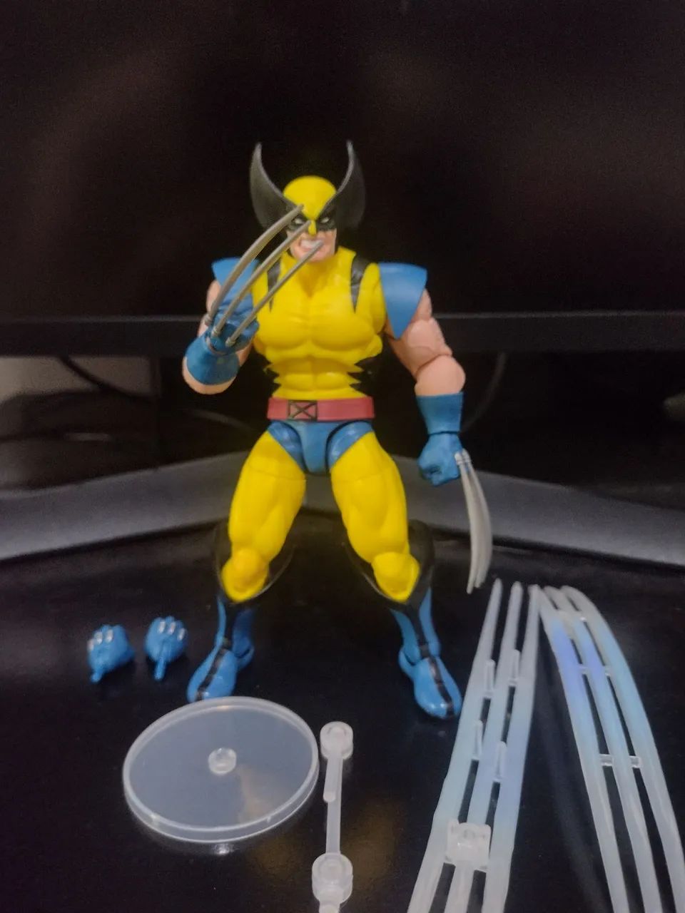 Wolverine gamerverse marvel legends