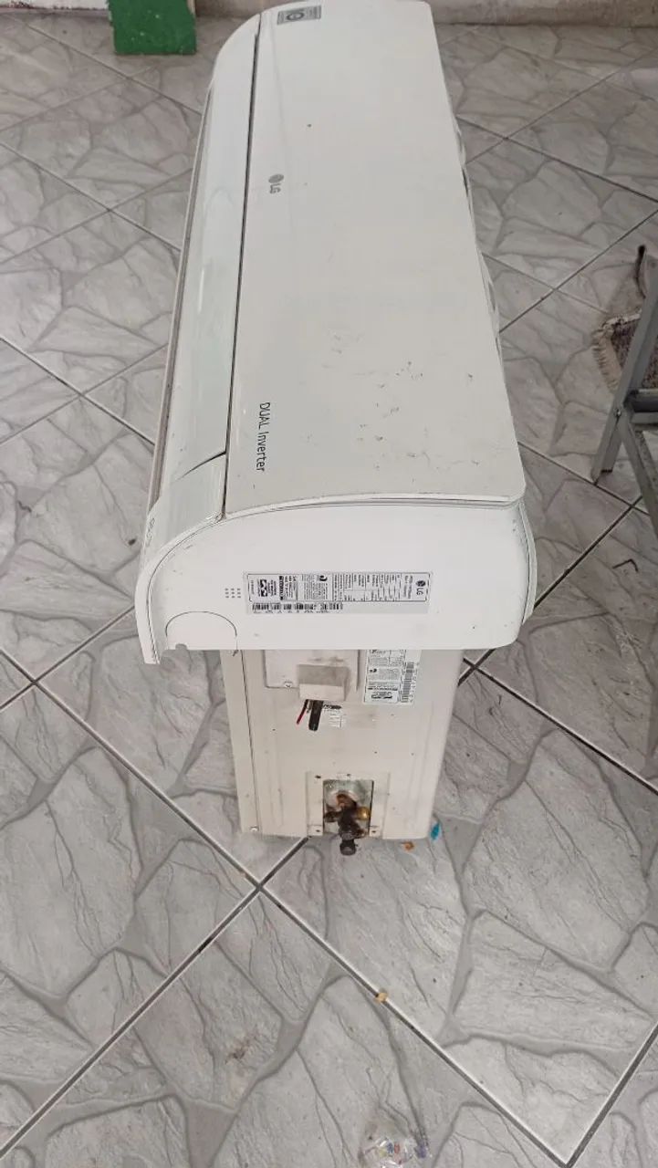 Split 12000 BTUs inverter LG - Foto 5