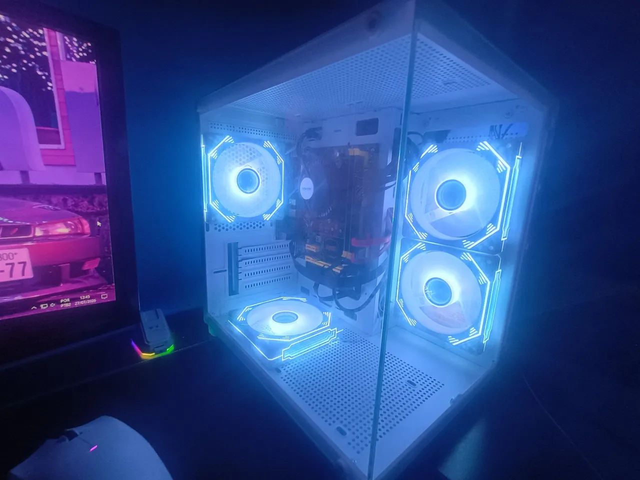PC GAMER + MONITOR 19"