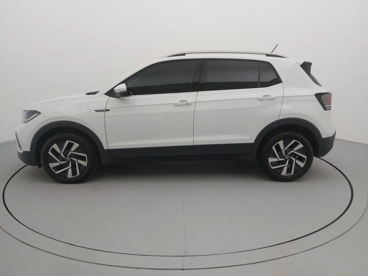 Volkswagen T-Cross Highline 1.4 TSI Flex 16V 5P AUT, foto 2 de 18