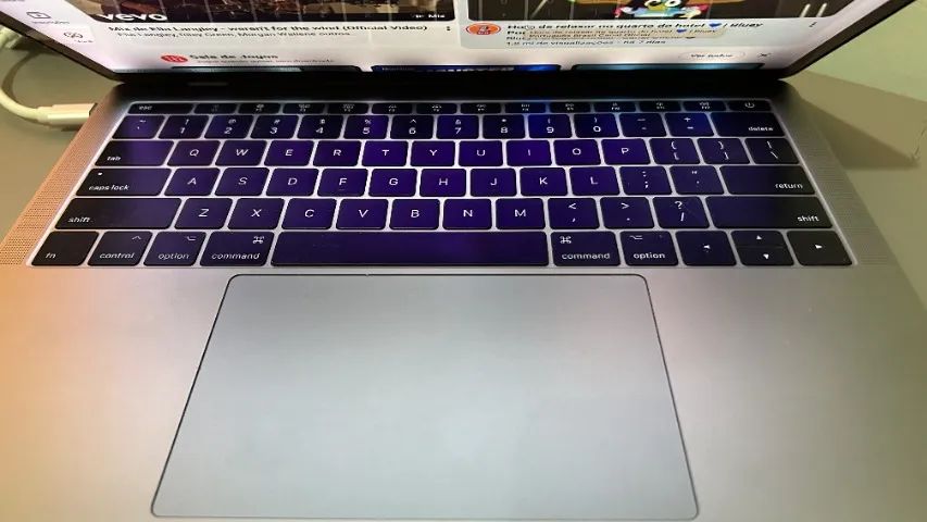 MacBook Pro 13 2017 i5 | 8GB RAM | 256GB SSD - Notebooks - Tenoné