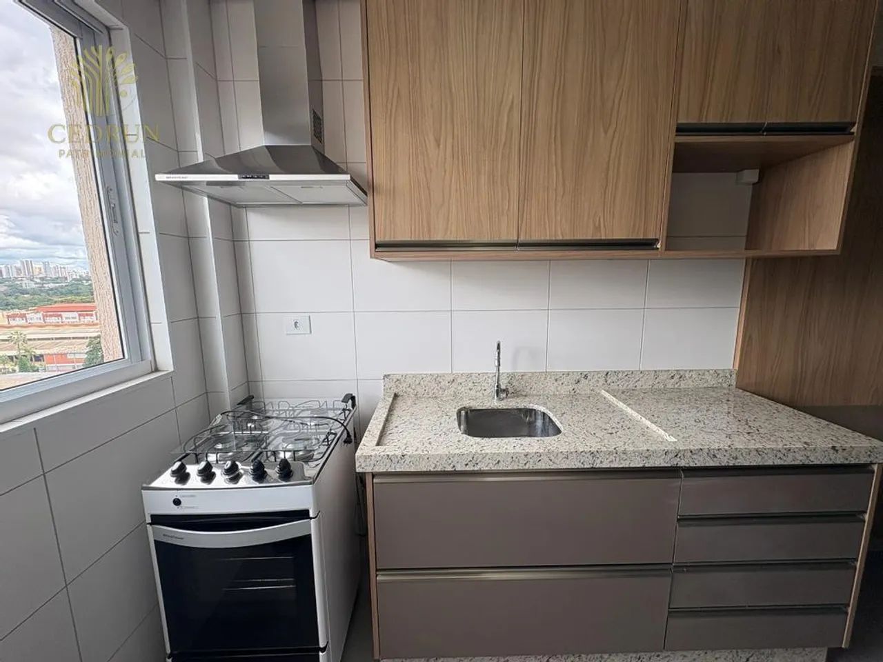 Apartamento para alugar em Maringá, Zona 08, com 1 quarto, com 28 m², Edifício Dom Casmurr - Foto 4
