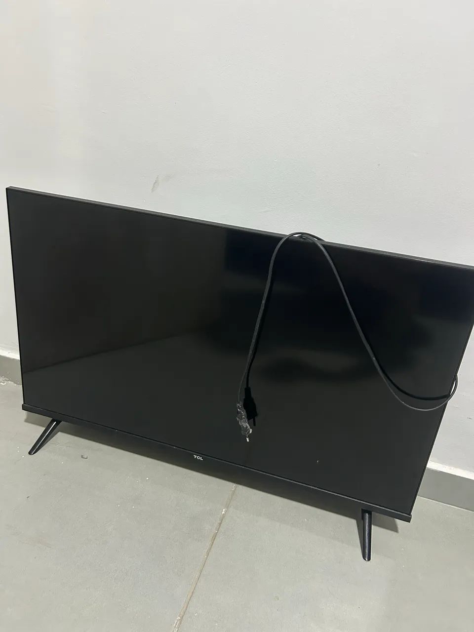SMART TV TCL 32 polegadas - Ler anúncio 