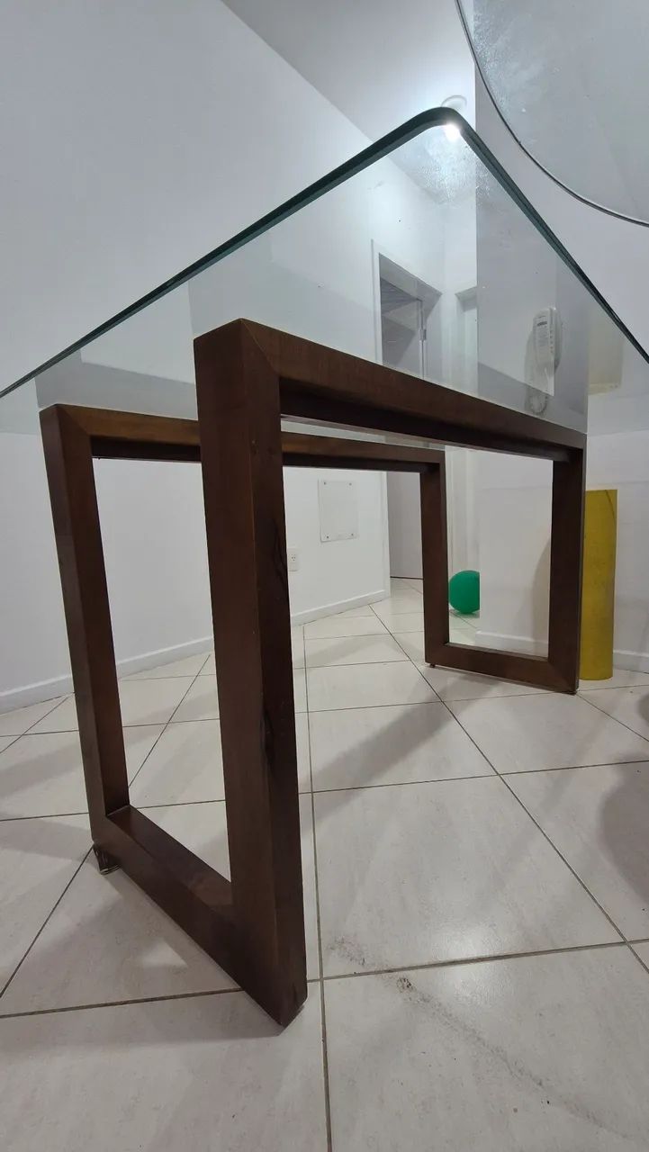 Mesa de vidro 4 lugares