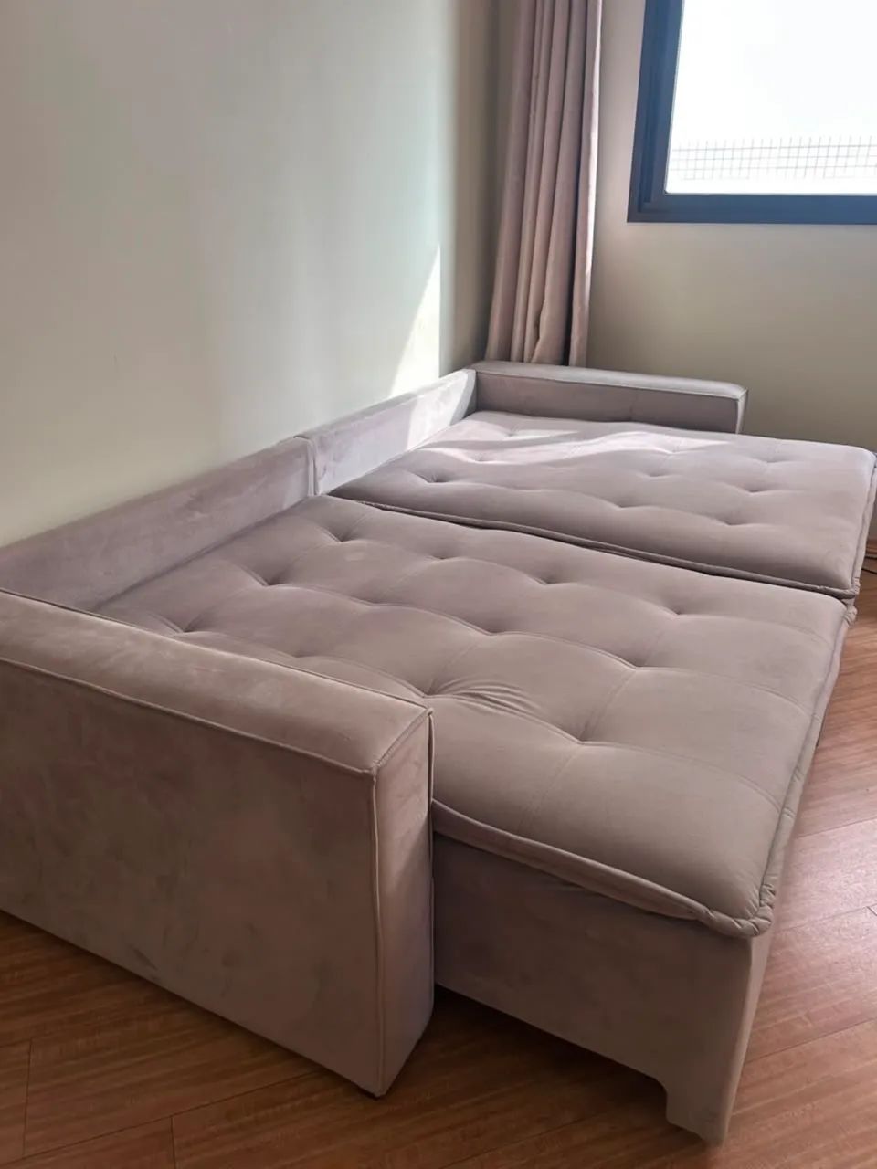 Sofá cama 3 lugares em veludo  - Foto 4