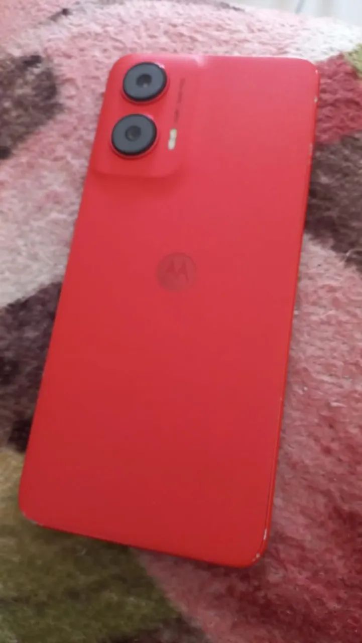 Celular Moto G35 256 gb 2 meses de uso  - Foto 3