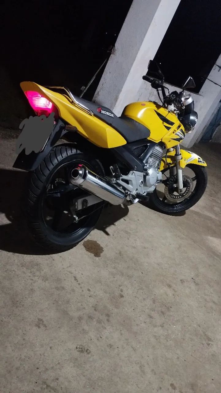 Emplacada e transfere 