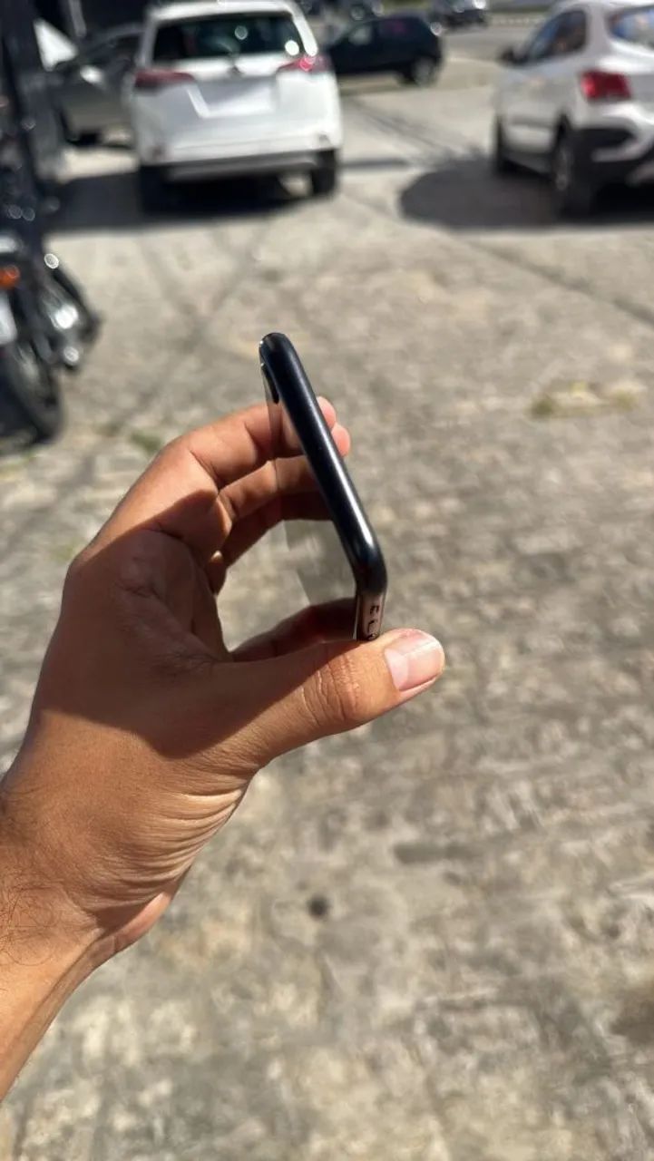 iPhone SE 2020 64GB, TROCO EM ALGUMA COISA - Foto 4