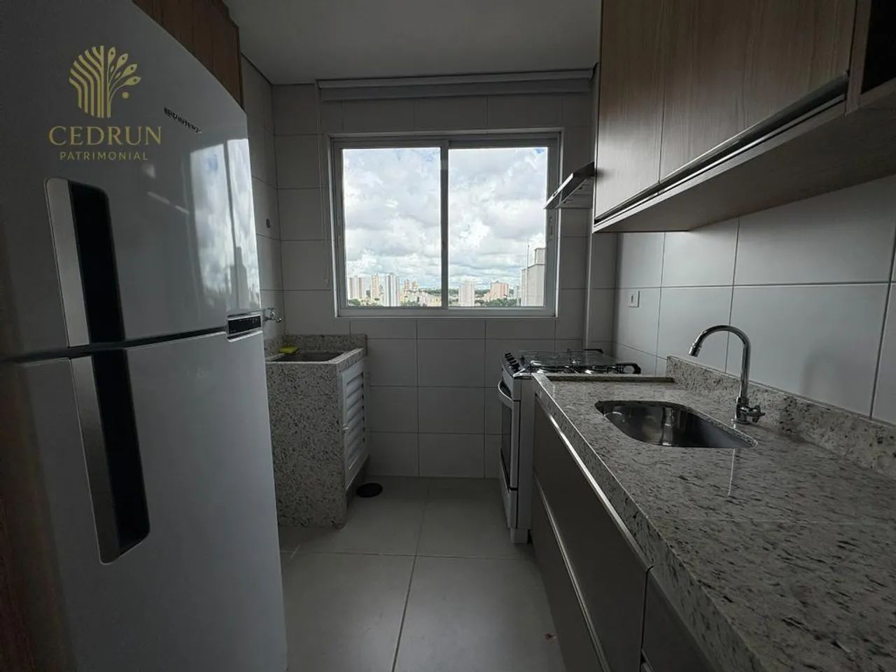 Apartamento para alugar em Maringá, Zona 08, com 1 quarto, com 28 m², Edifício Dom Casmurr - Foto 5