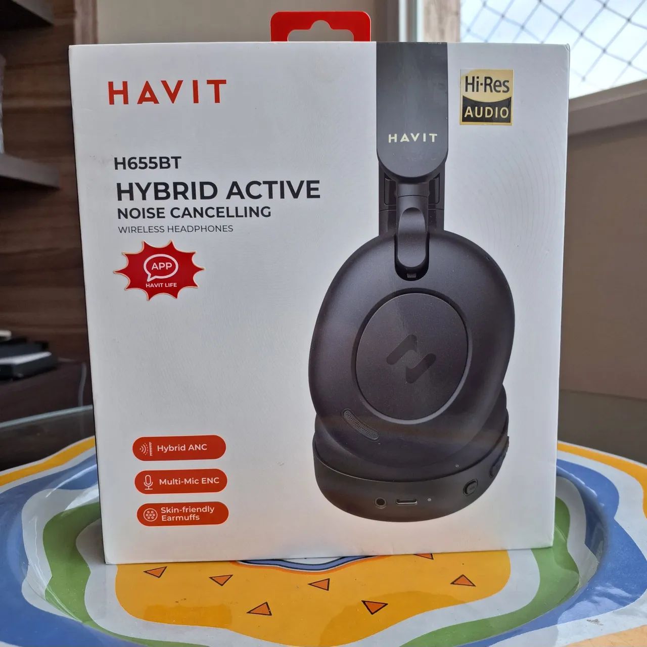 Headphone Havit na caixa