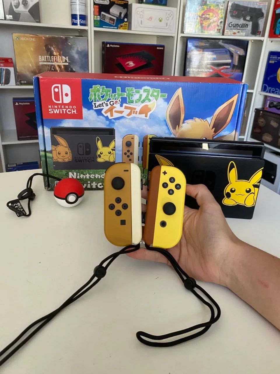 Vendo Nintendo Switch Let?s Go Eevee Japonês Semi novo - Foto 6