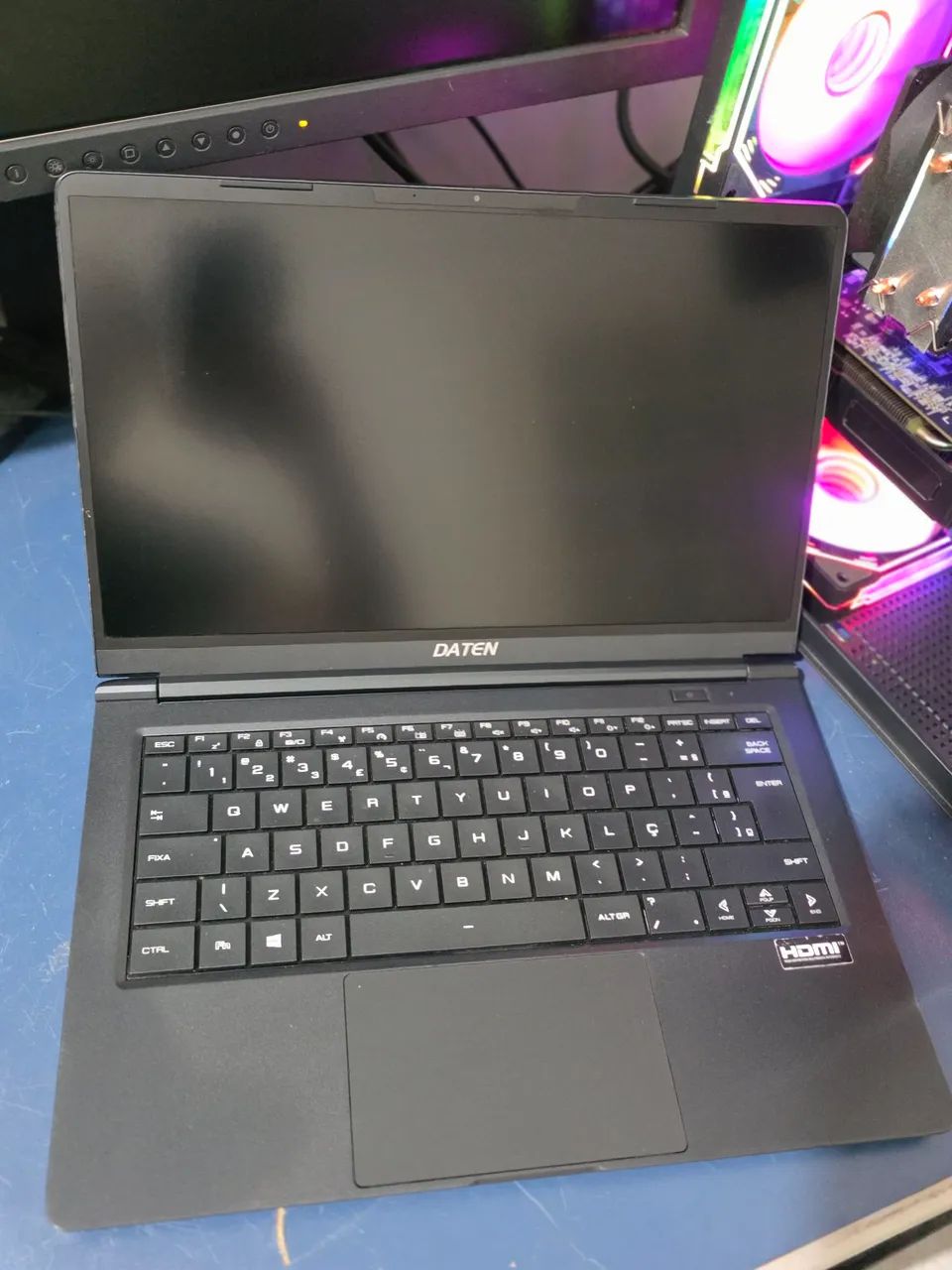 notebook Ryzen 3 4450 + vídeo  dedicado vega - Foto 2