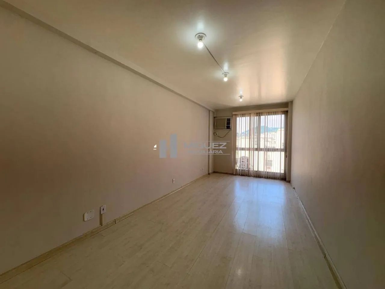 Sala Comercial com 30M² para Alugar na Rua Mariz e Barros com Vaga de Garagem e Porteiro 2 - Foto 4