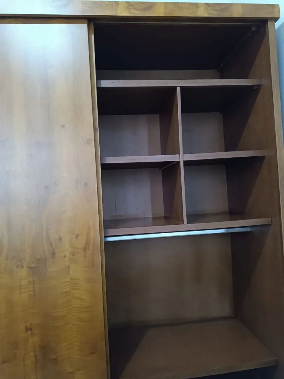 Guarda-Roupa Imbuia Premium - Modelo Grande com Muito Espaço - Foto 3