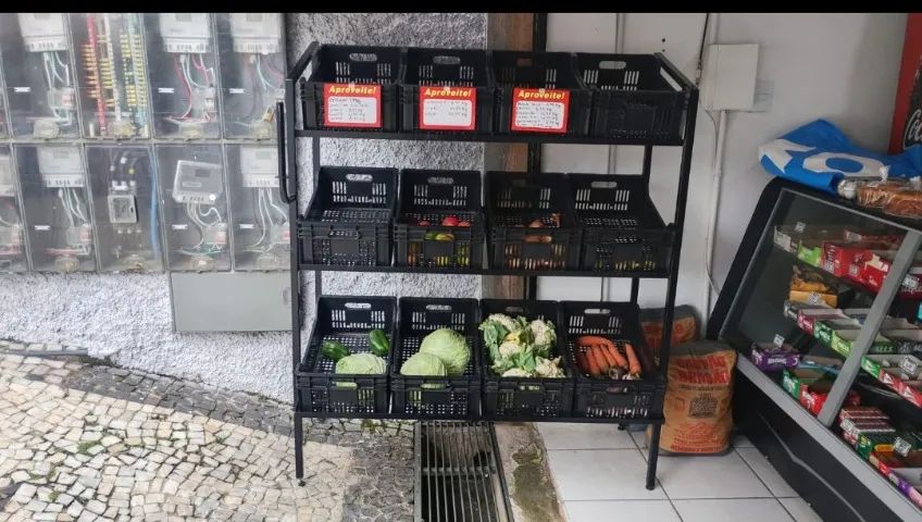 Mercearia em excelente ponto com clientela formada. Negócio em expansão!!! - Foto 4