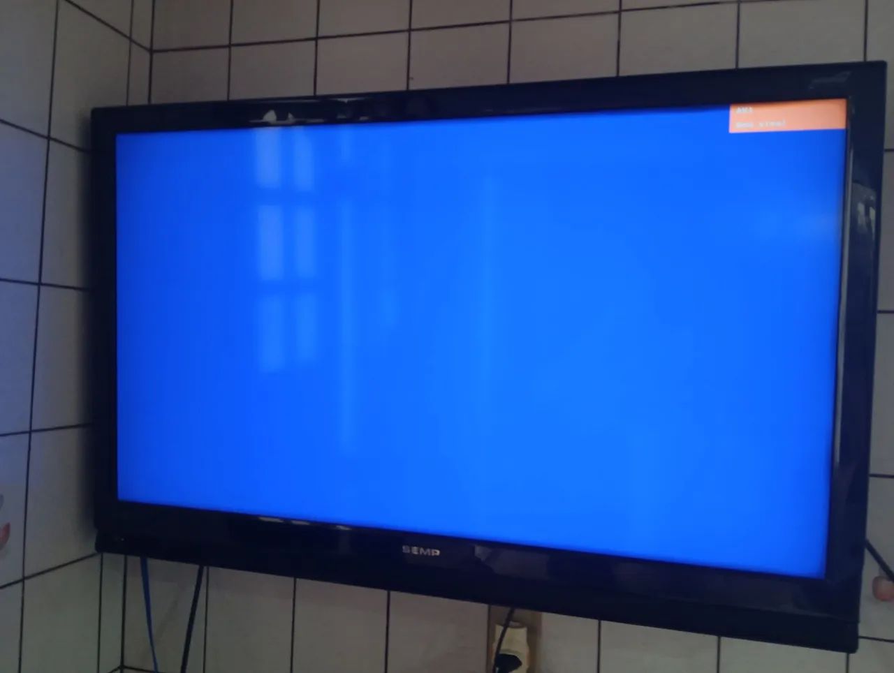 Tv antiga semp 42 polegadas