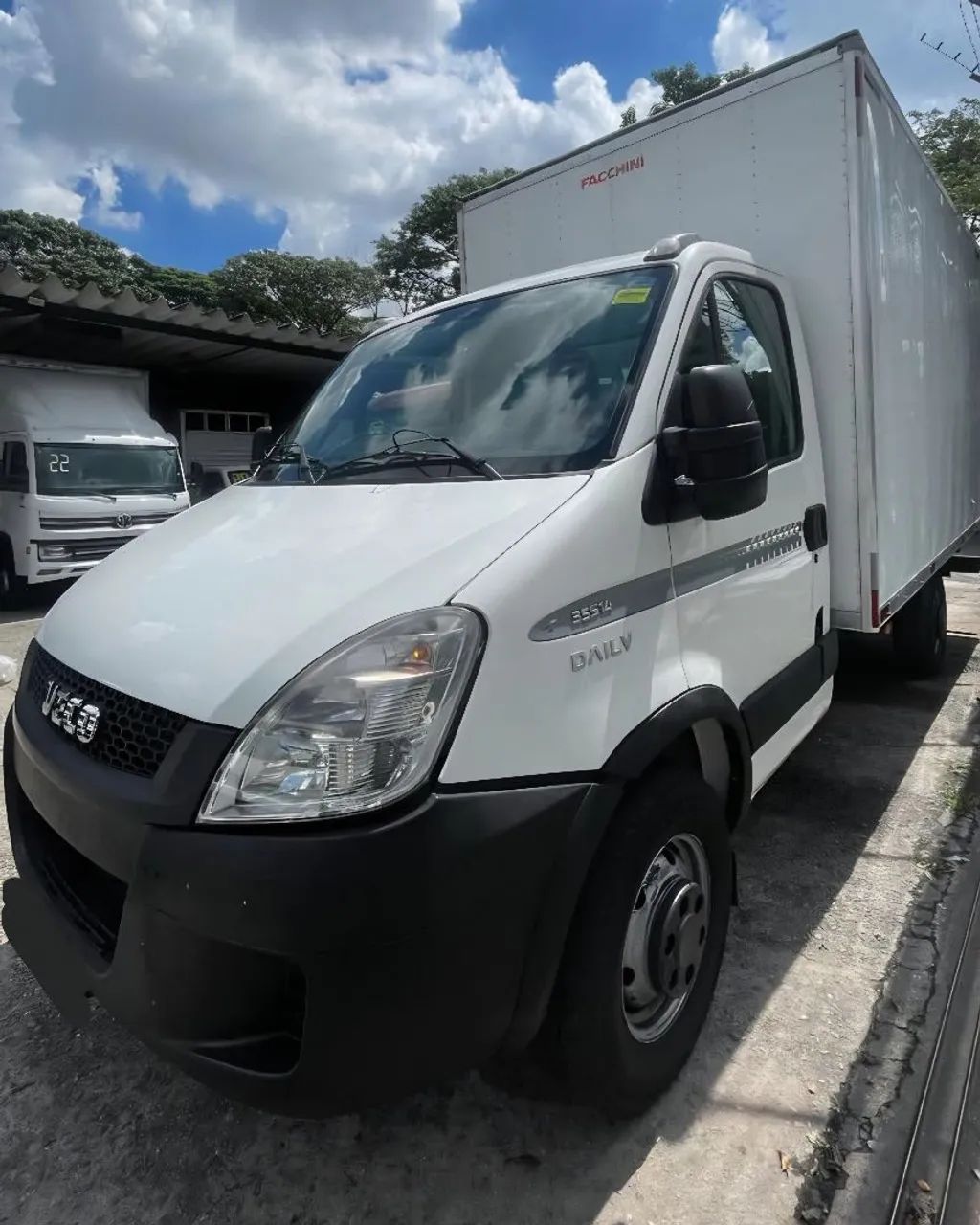 Iveco Daily Chassi 35s14 2P (e5) 2015 - Foto 2