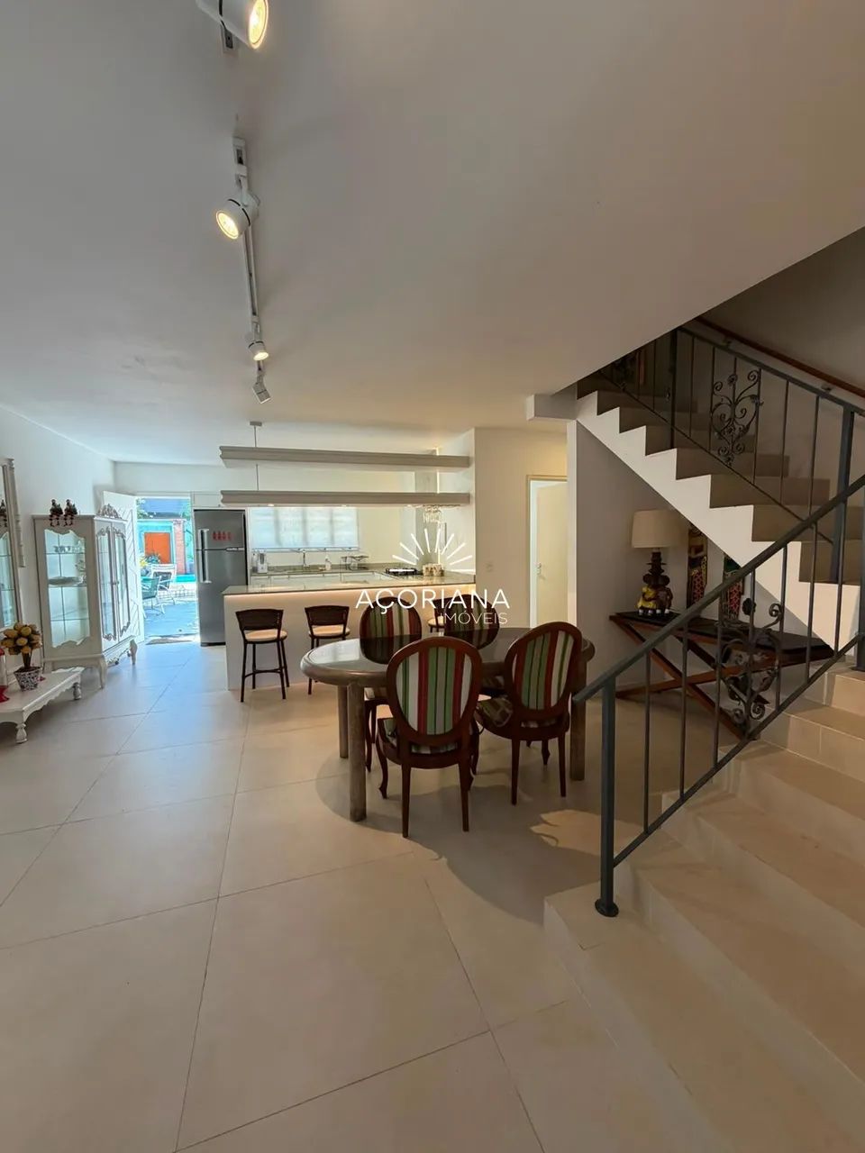 Casa Mobiliada com Piscina e 5 Quartos para Locação no Campeche - Foto 5