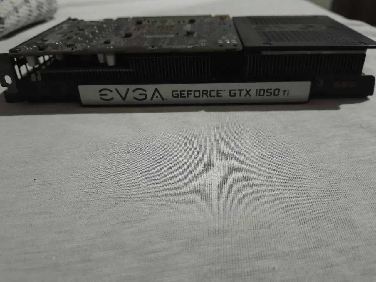 GTX 1050TI 4GB EVGA - Foto 3