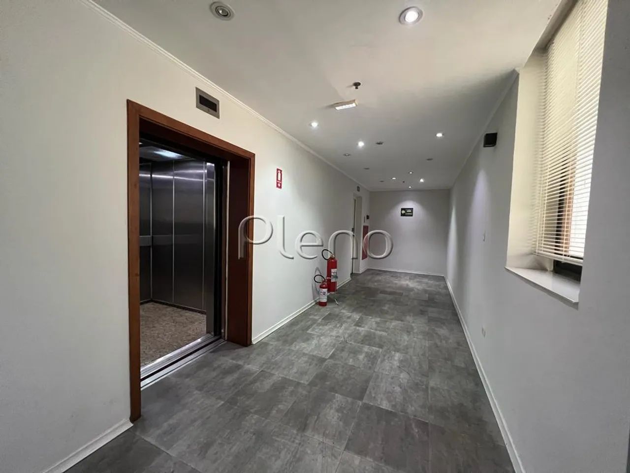 Laje para alugar em Campinas, Centro, com 430 m², Condomínio Edifício Laureano Bacelo Alon