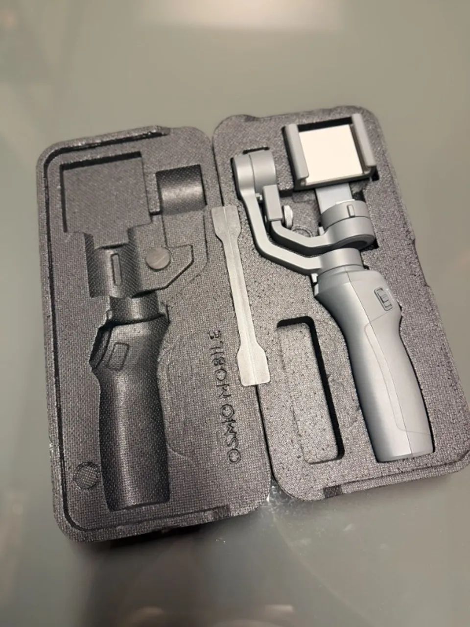 DJI Osmo Mobile 2 Estabilizador Gimbal para Celular com Case - Foto 3