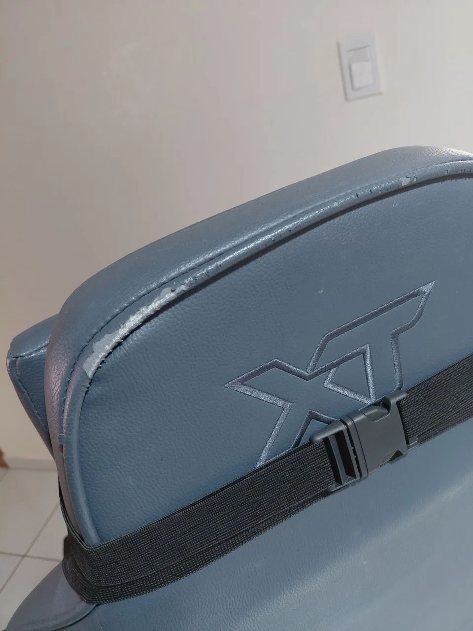 Cadeira Gamer em couro XT Racer - Foto 4