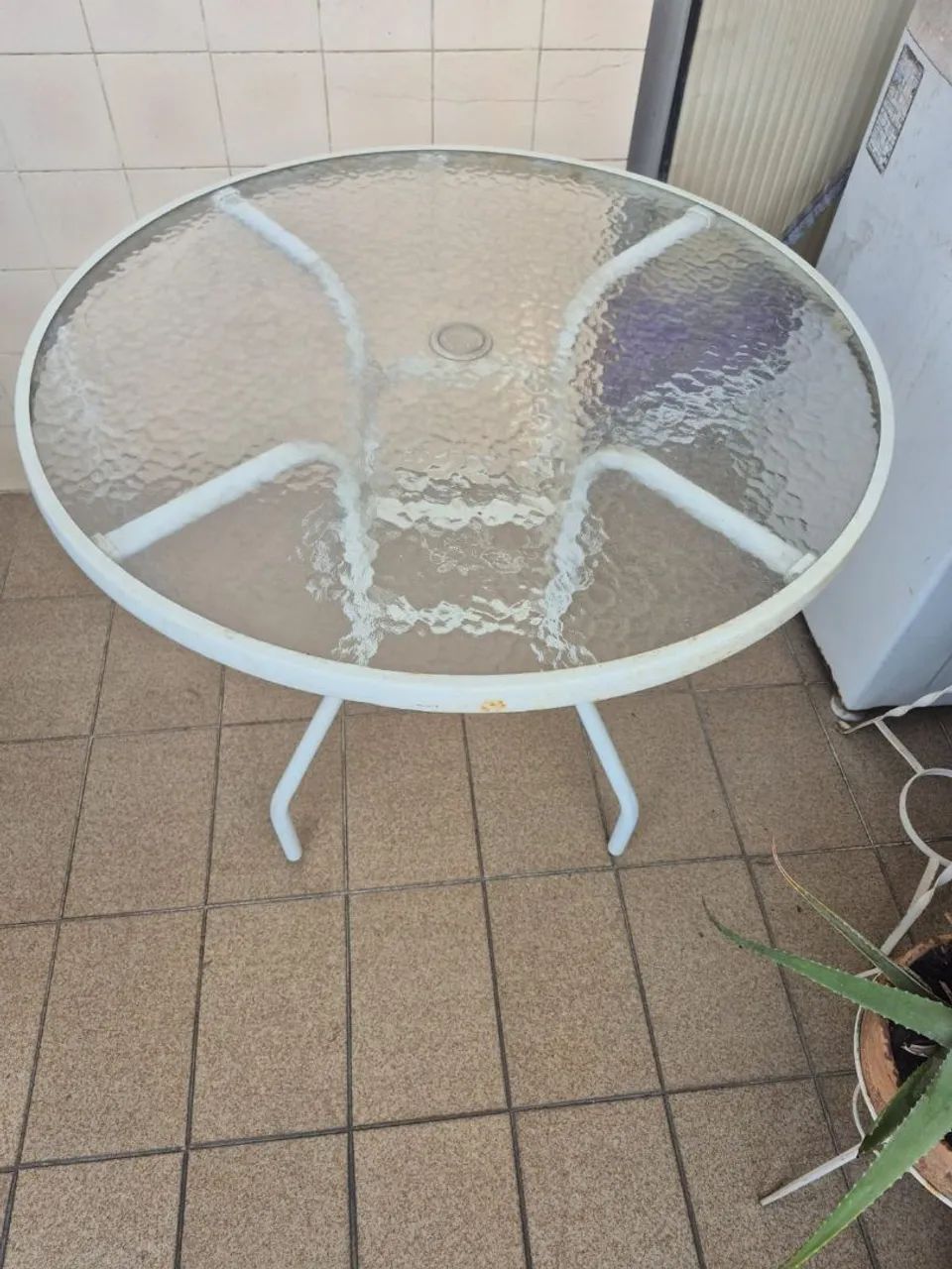 Mesa de jardim com cadeiras