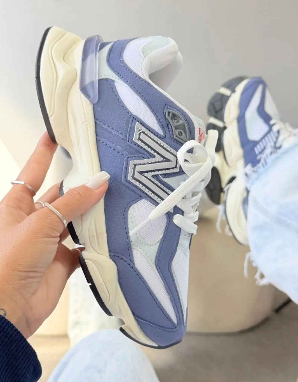 Tenis New balance 9060 Branco Marinho - Foto 2