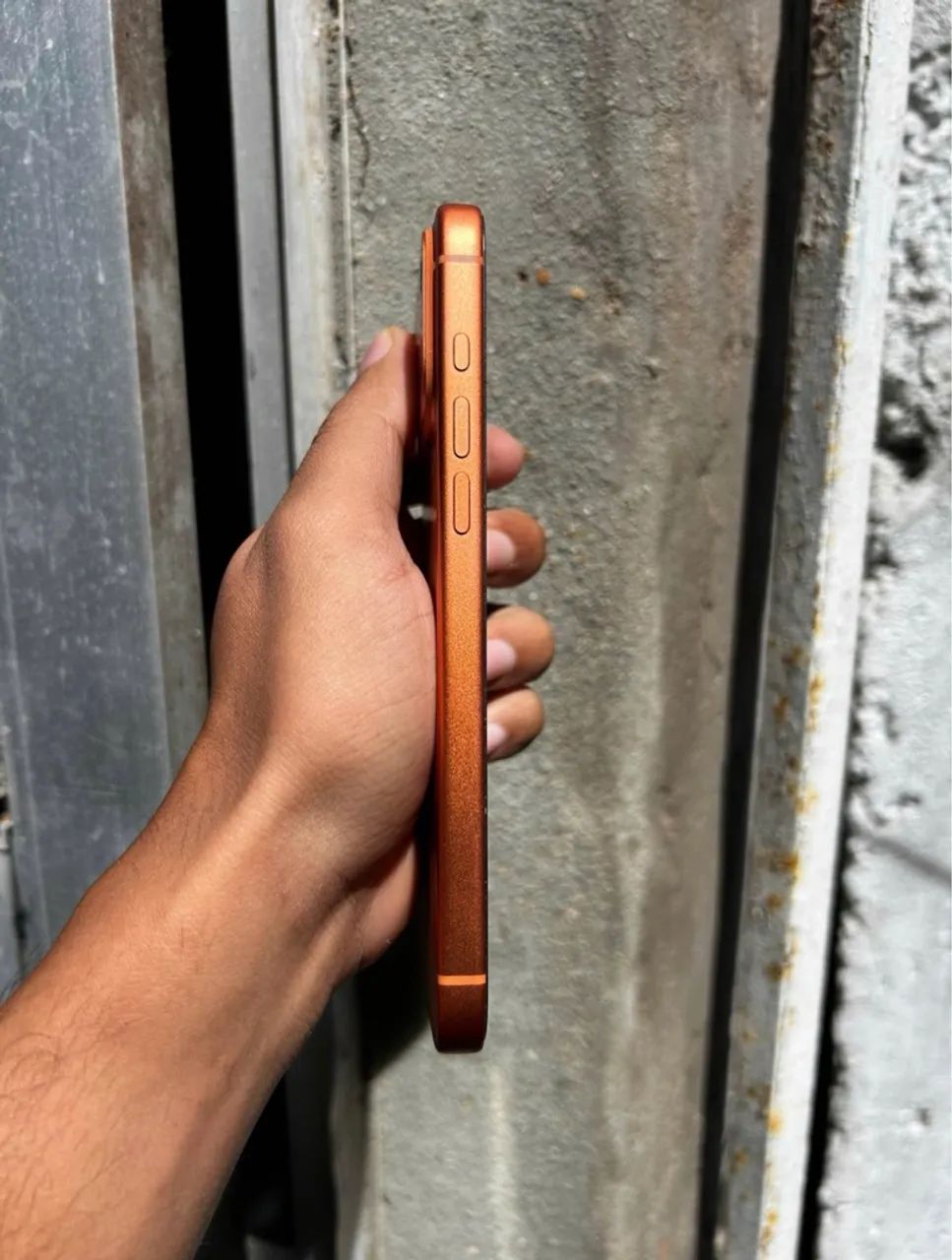 iPhone 17 pro max 256 G no cor laranja  - Foto 2