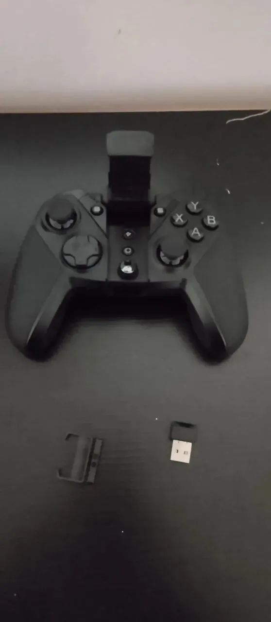 Controle para PC, celular, Xbox e Nintendo com USB e bluetooth - Foto 4