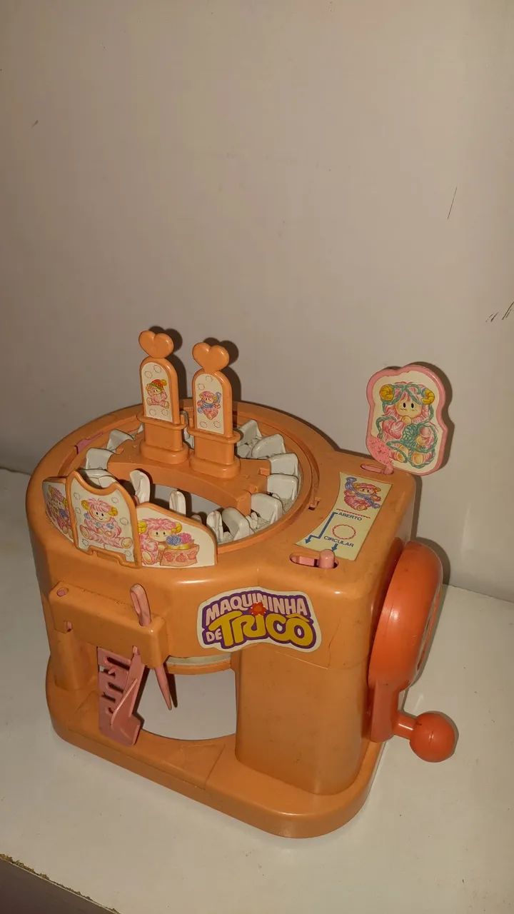 Maquininha de tricô de brinquedo antiga - Foto 2