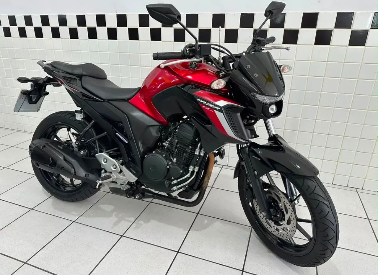 FAZER 250 2024