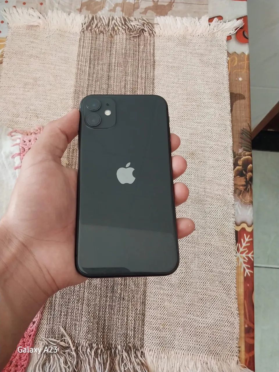 Vendo iPhone 11 normal - Foto 2