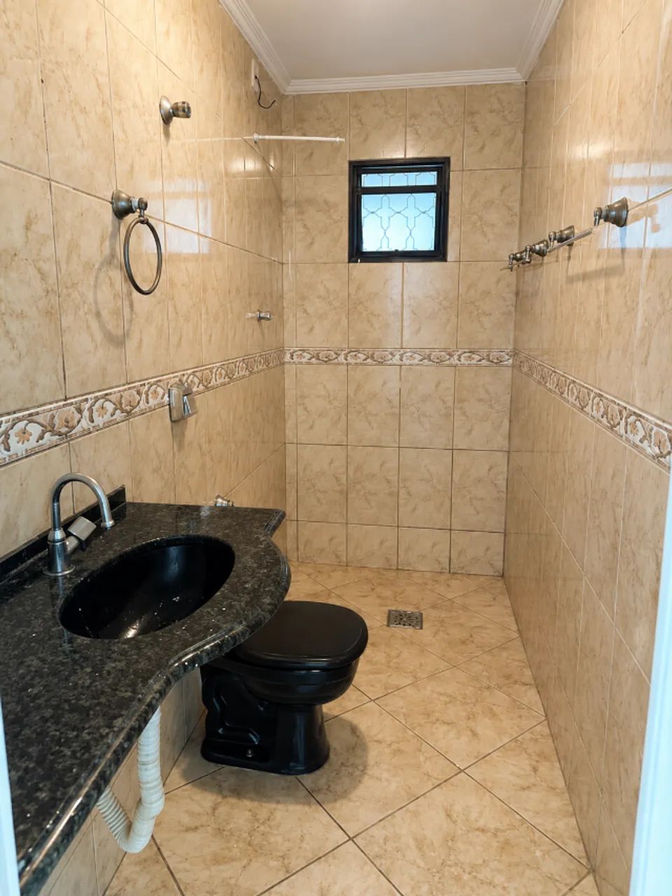 Casa 1 Quarto com Varanda, Blindex e Ótimo Acabamento - Foto 4