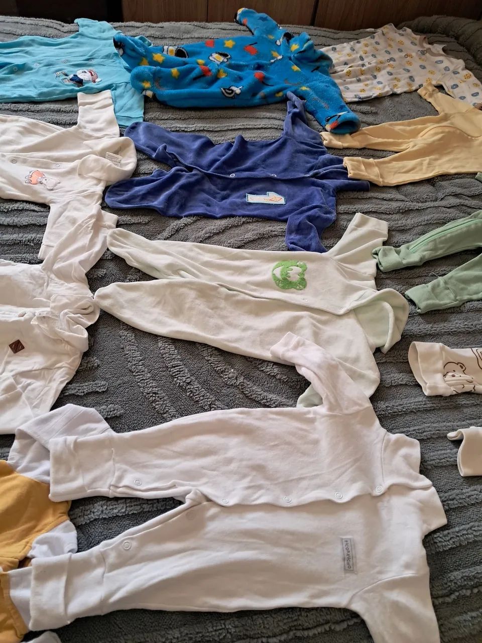 Lote de roupas para bebe (menino) - Foto 4