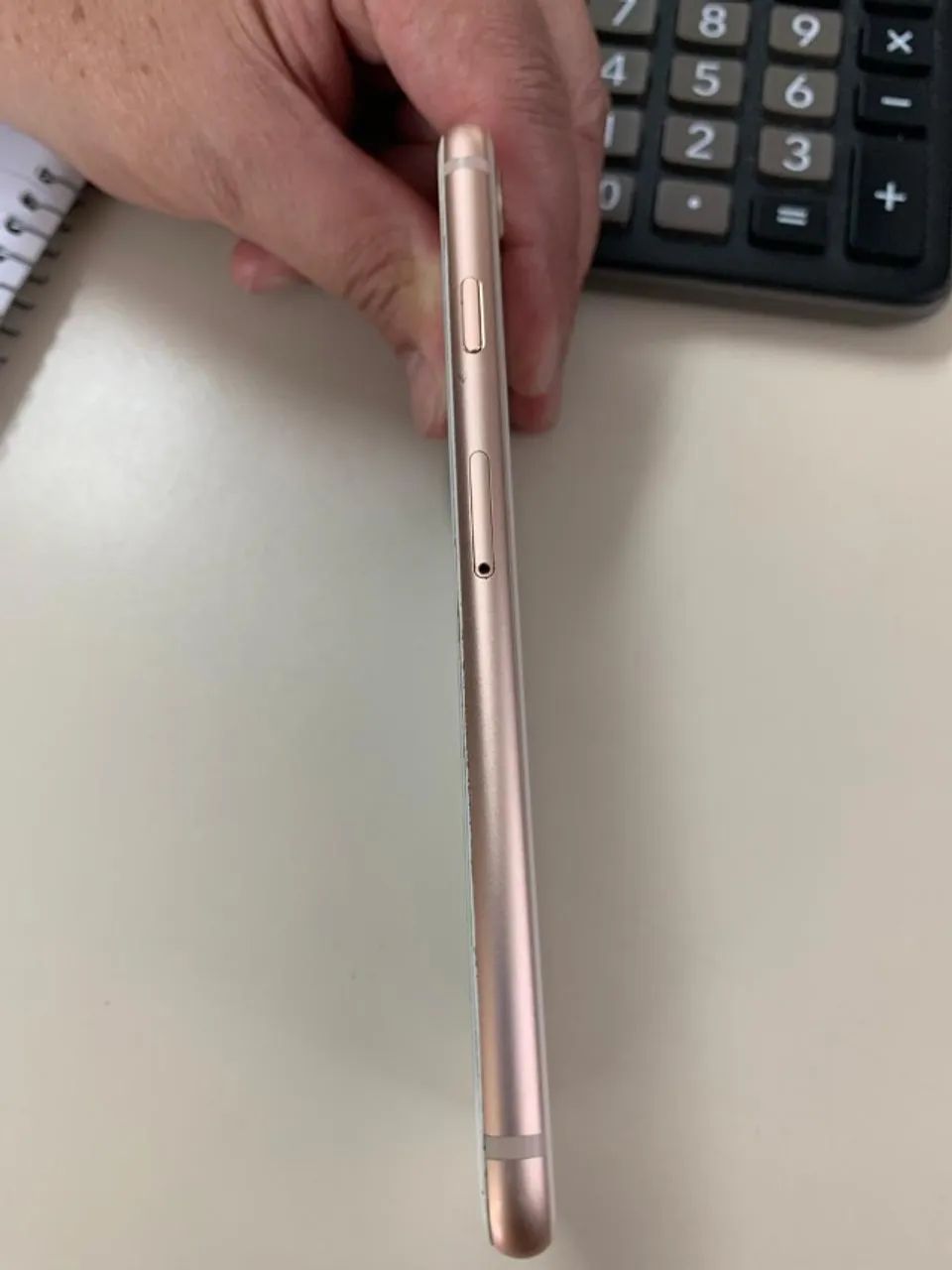 IPHONE 8 OTIMO ESTADO - Foto 3