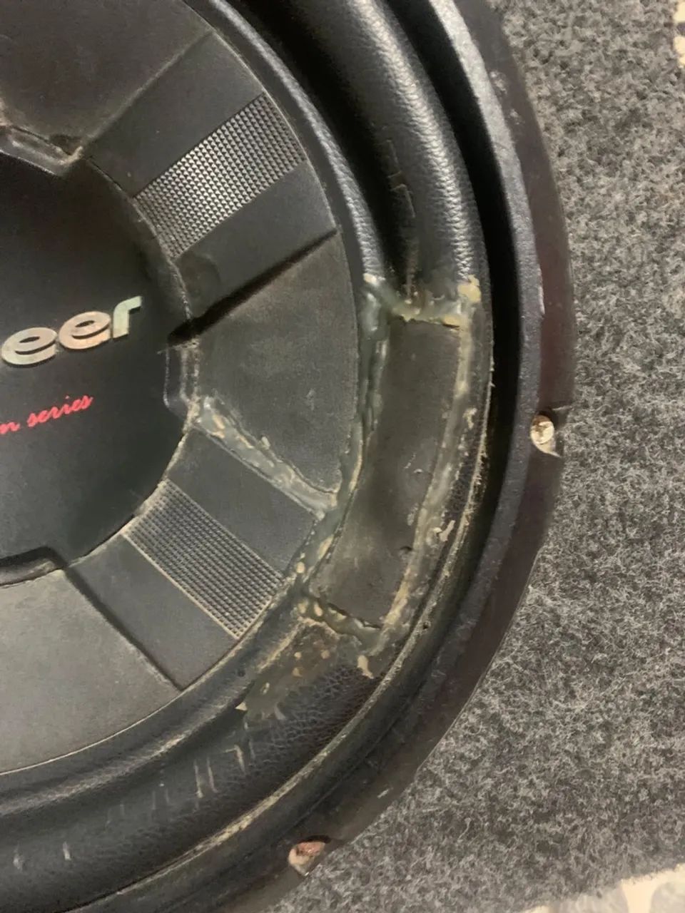 Subwoofer pioneer 12 polegadas 1400W com caixa - Foto 3