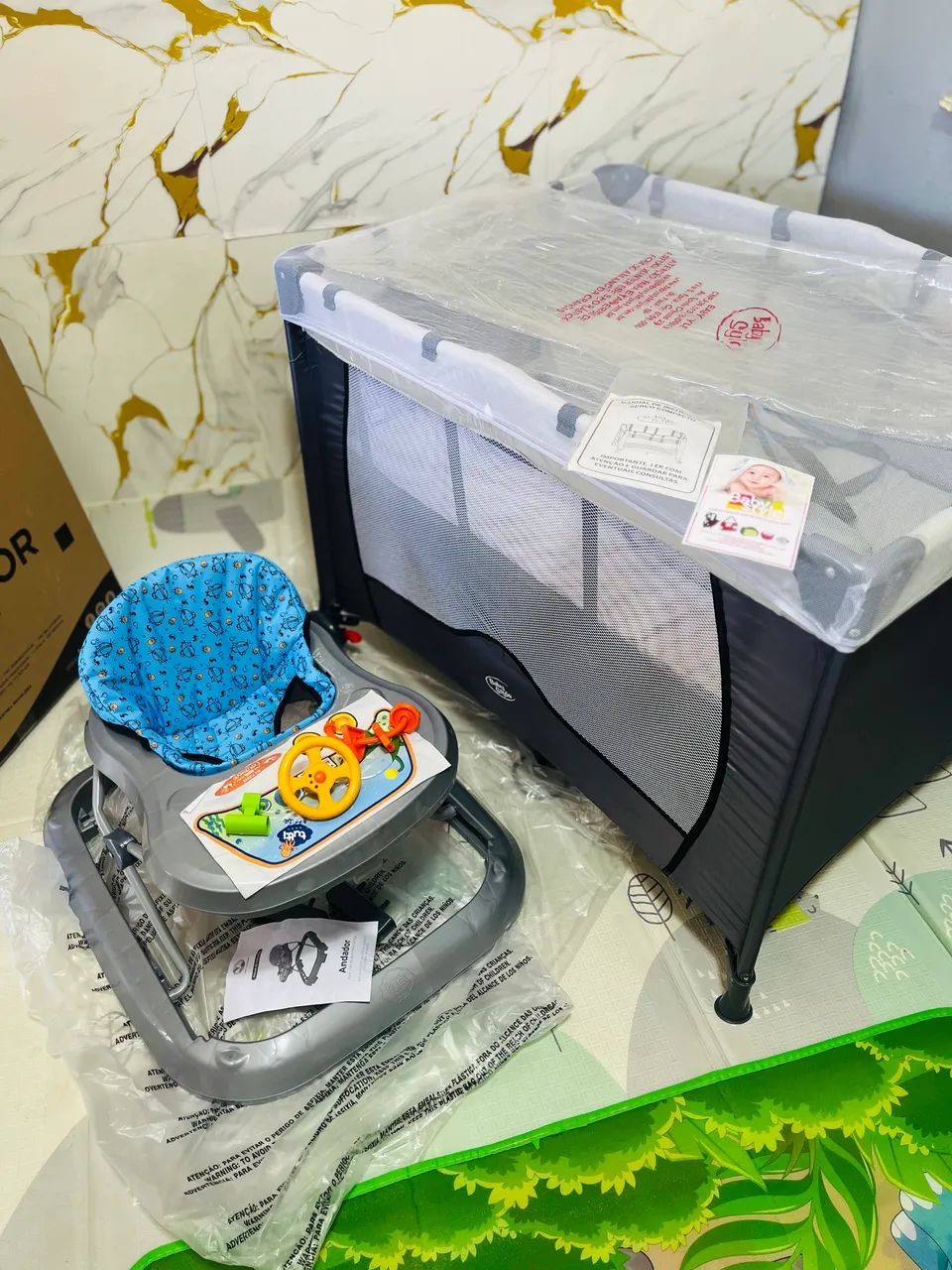 Berço e cercado + ANDAJAR novo lacrado