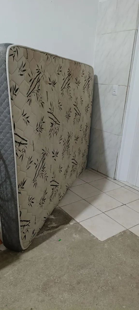 Vendo colchão para coluna bem conservado colchão muito bom para dormir - Foto 4