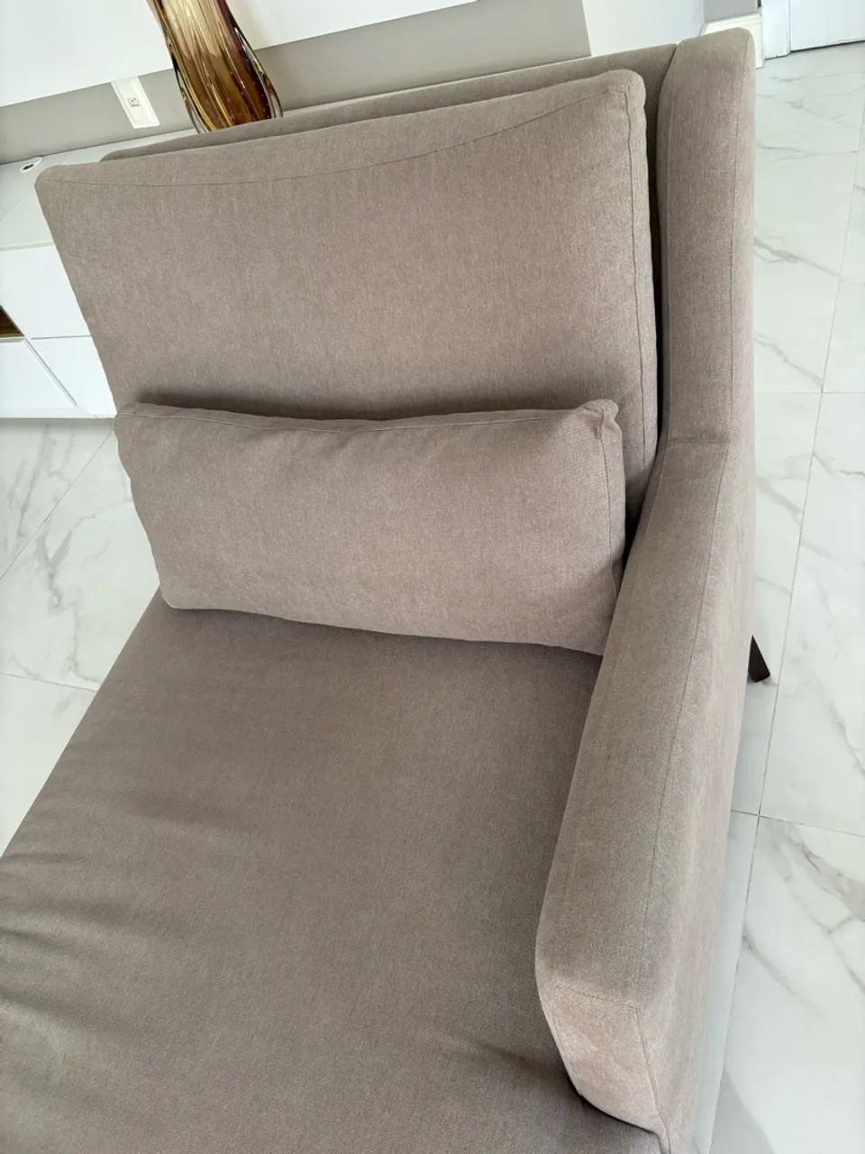 Chaise em tecido cinza - Foto 2