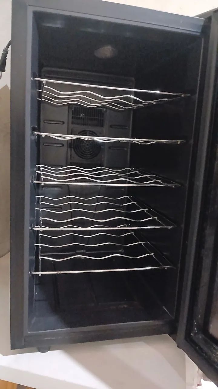 Adega para vinho - Foto 3