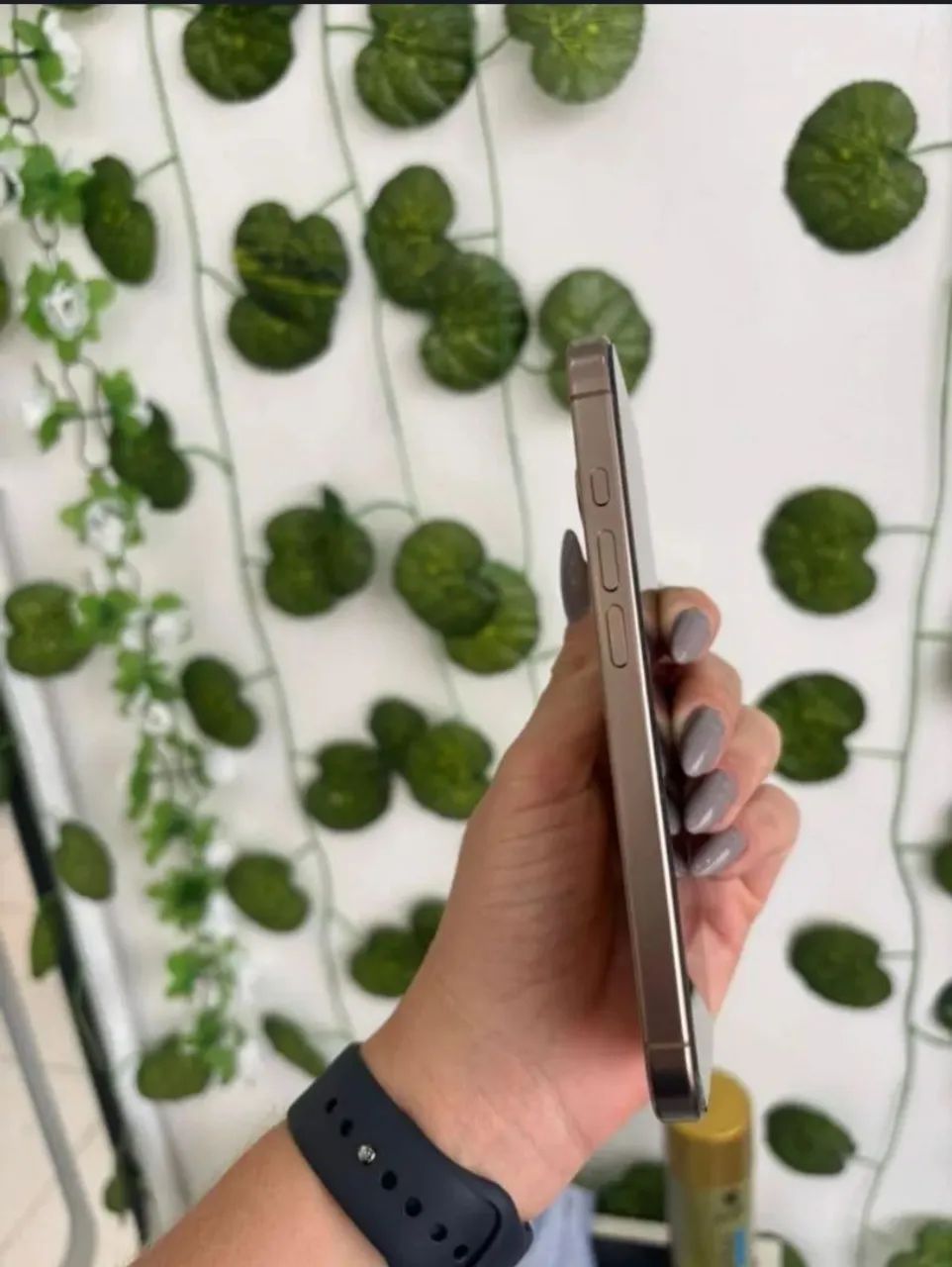 iPhone 16 pro  - Foto 2