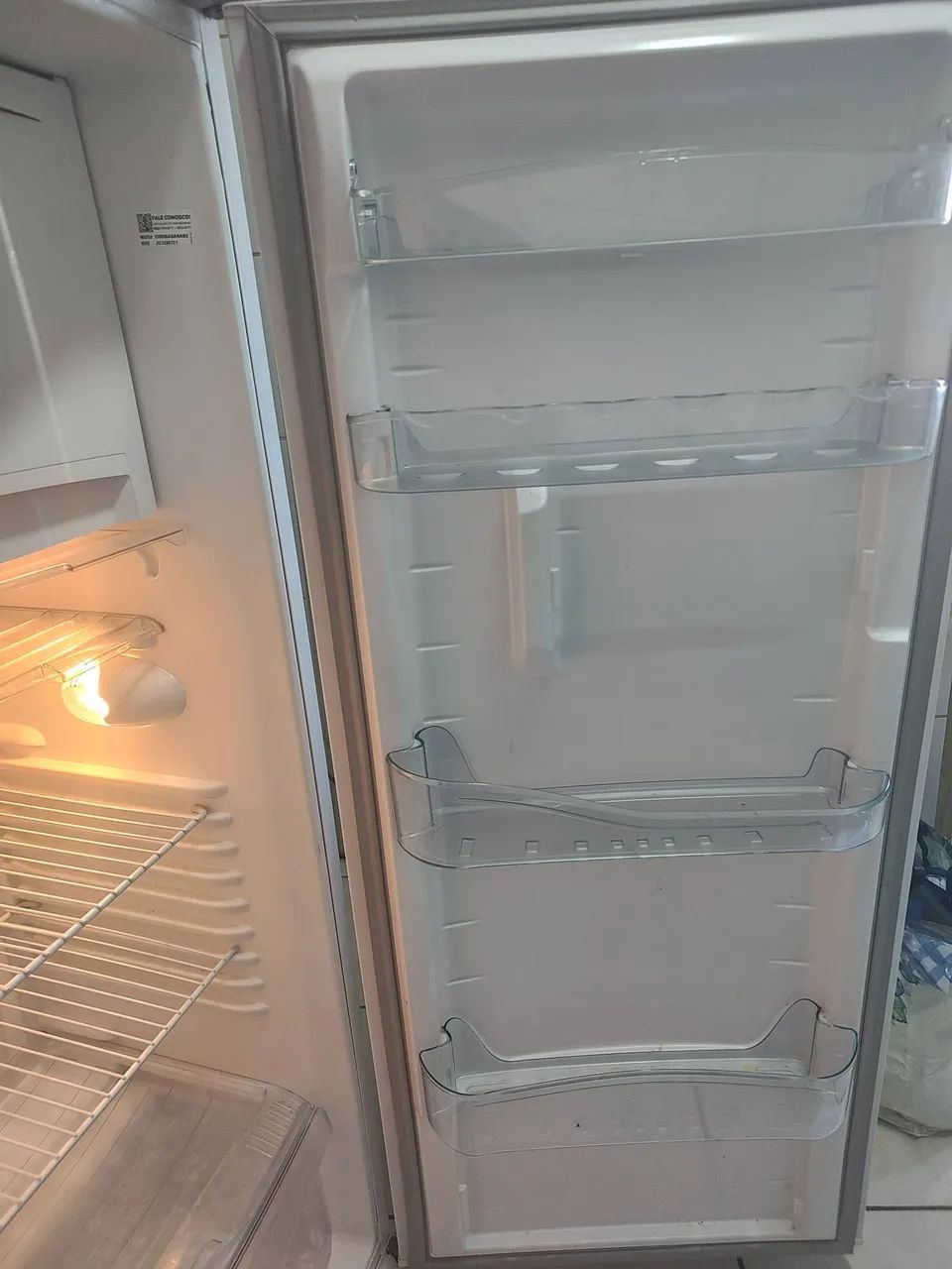 Refrigerator Consul Branco 300L 127vts - Foto 3
