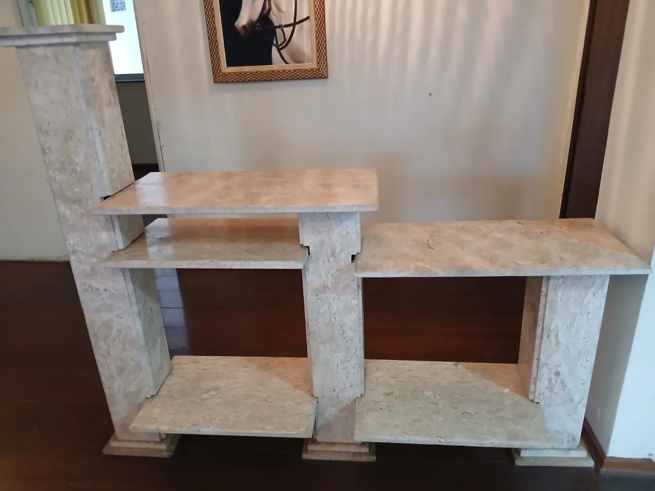 Estante de Mármore