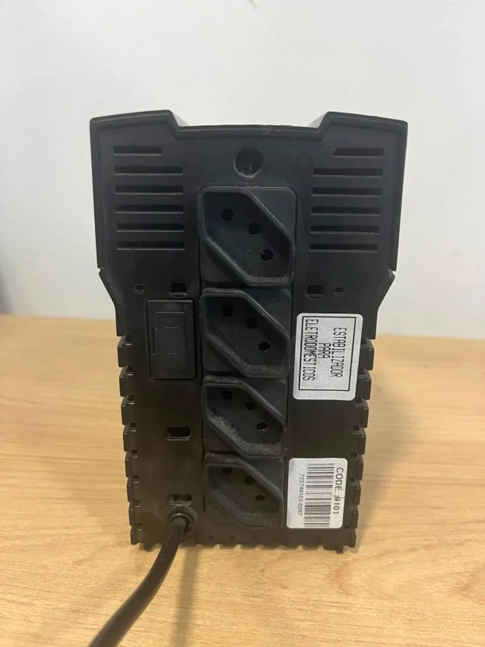 Estabilizador Powers 300 Bivolt (300VA) - Foto 4