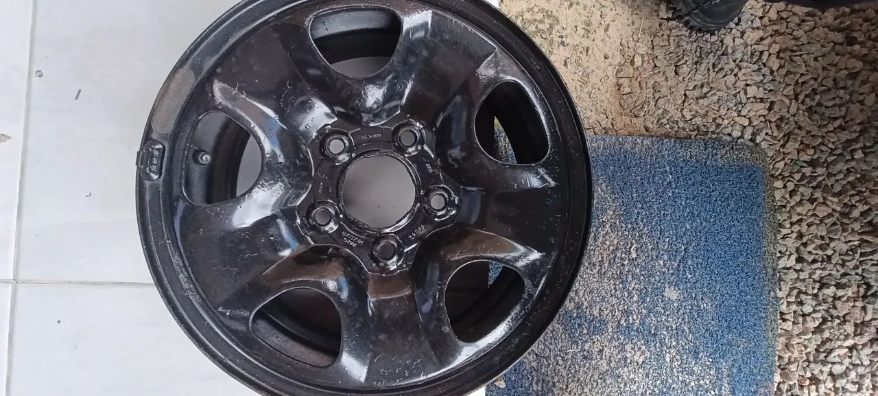 Aro 15  s10 de ferro  - Foto 2