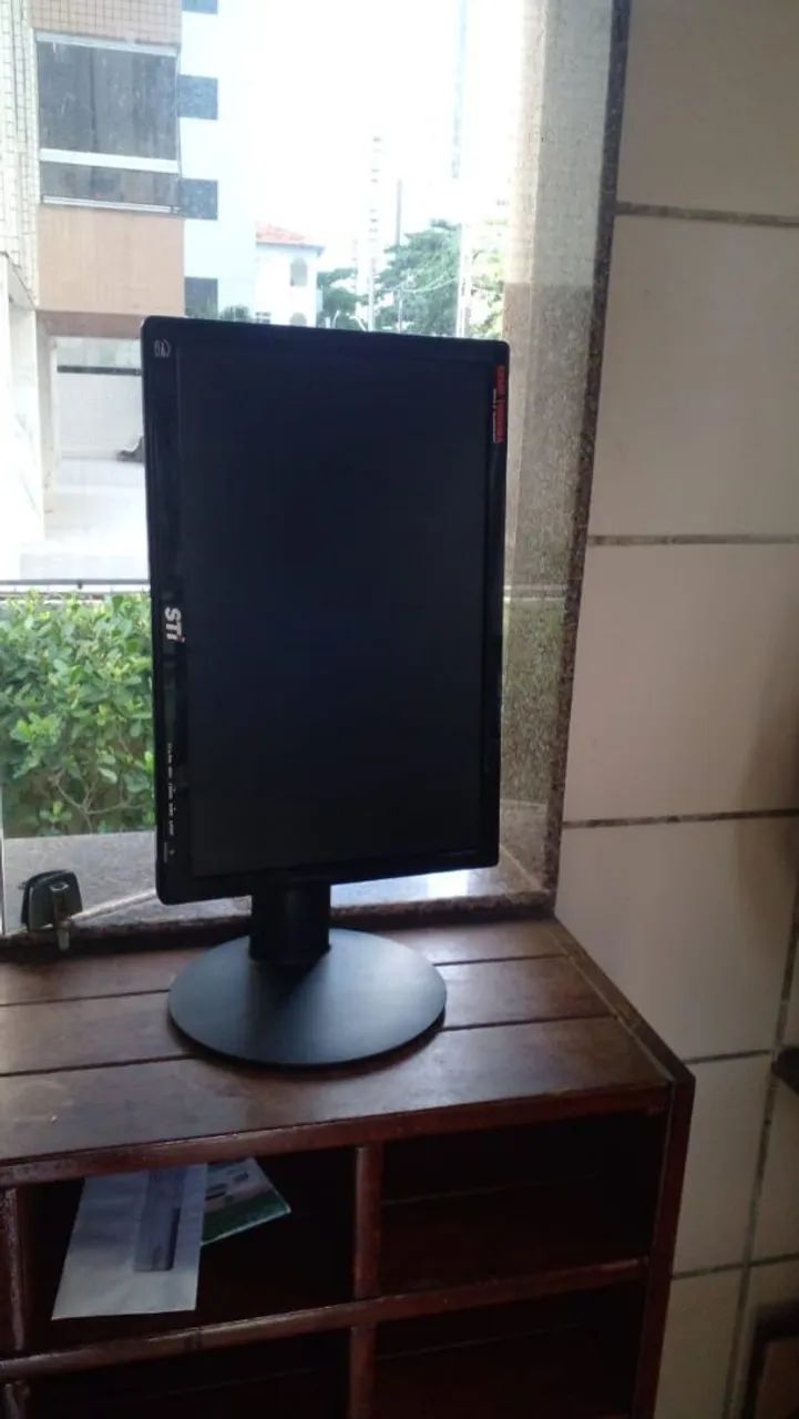 Monitor Semp Toshiba 19 polegadas - Foto 3